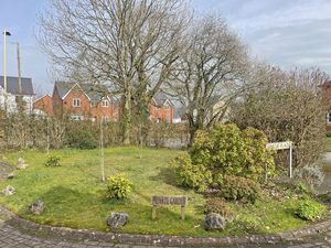 Photo 23- click for photo gallery